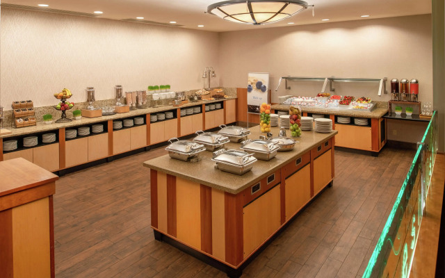 DoubleTree Suites by Hilton Seattle Airport - Southcenter