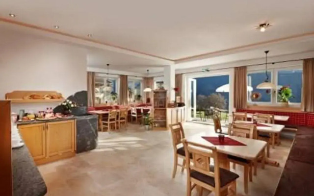 Alpenhof Apartments