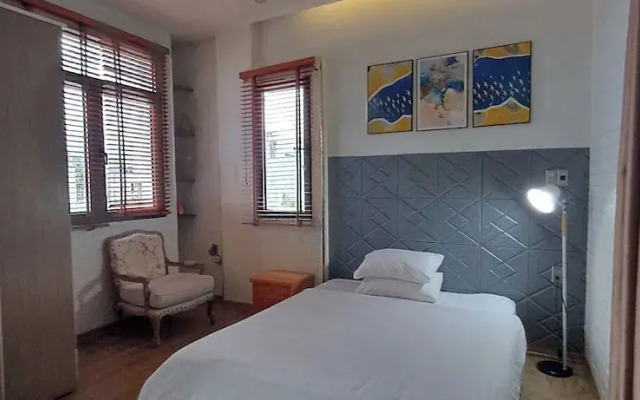Seashine Apartment