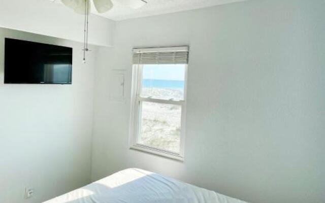 Sunrise Village 103 Condo