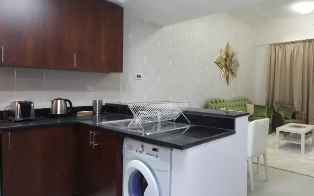 New Arabian Holiday Homes - Escan Tower