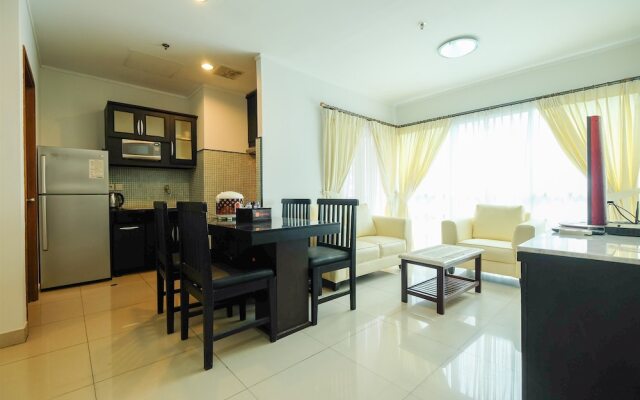 Exclusive Apartment @ Sahid Sudirman Residence near Shopping Mall
