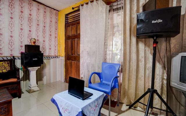 OYO Life 92461 Aini Syariah Homestay
