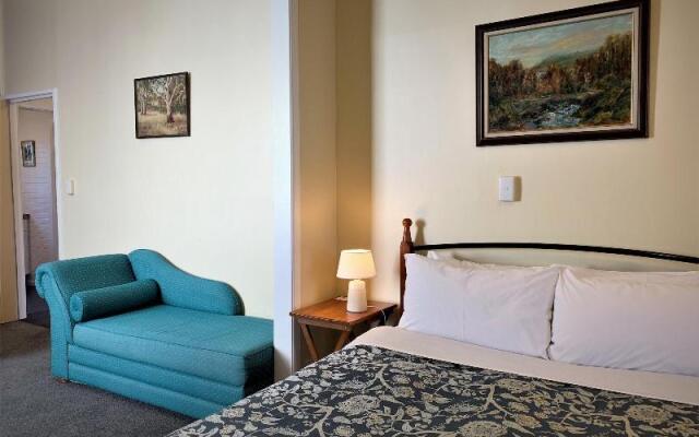 Tongariro Crossing Lodge