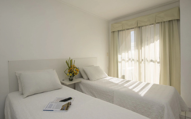 Arrey Executive Hotel