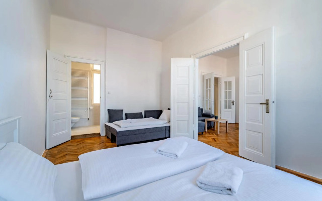 Avantguard Apartments