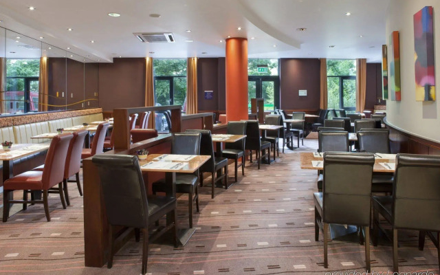 Holiday Inn Express Hotel Dublin Airport by IHG