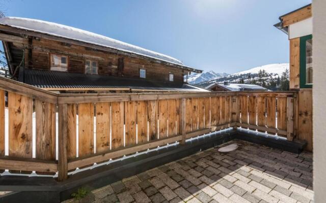 Sommer Chalet Central Top CC6