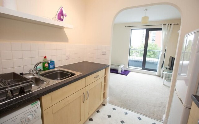 White Star Apartments