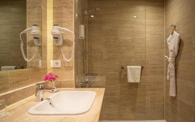 Fort Arabesque Resort, Spa & Villas