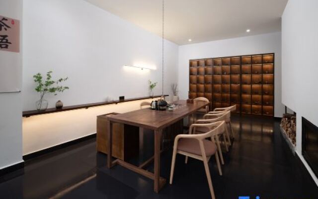 Unknown Mountain Homestay (Phoenix Ancient City Lijiang Branch)