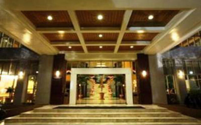 Diamond Plaza Hotel Suratthani