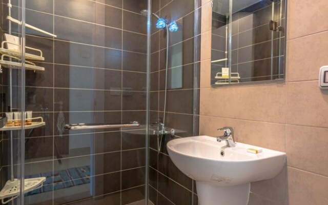 Vesta - Luxury APT - 1BR - Gcribs II
