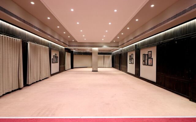 Aurangabad Gymkhana Club Hotel