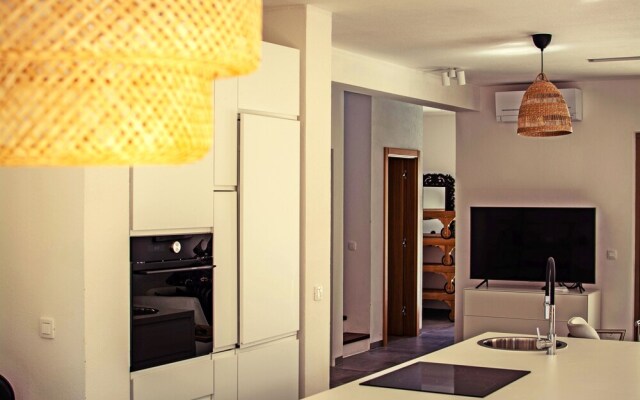 Exclusive Villa Marumare Completed 2021 Pool 300m to the Beach