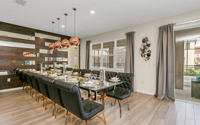 Broadoak Drive villa Solterra 5