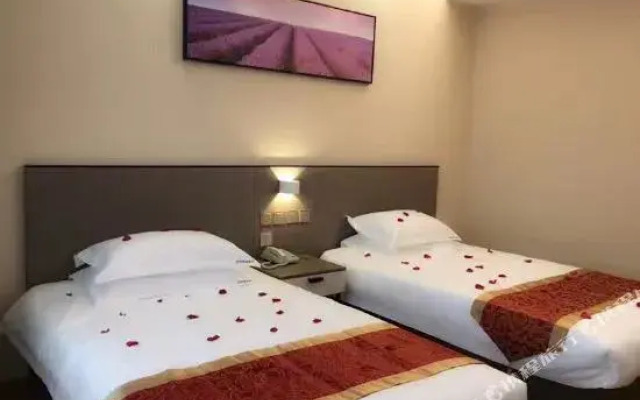 Jun Yue Business Hotel