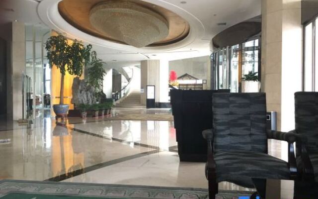 Huancheng Caston Hotel
