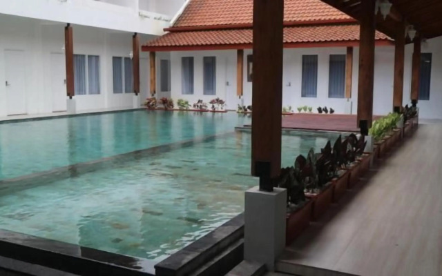 Sinom Borobudur Hotel