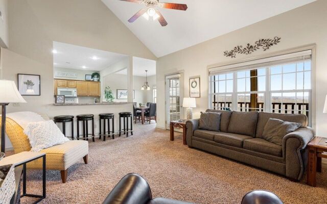 The Gathering Place - Minutes to 61-acre Theme Park