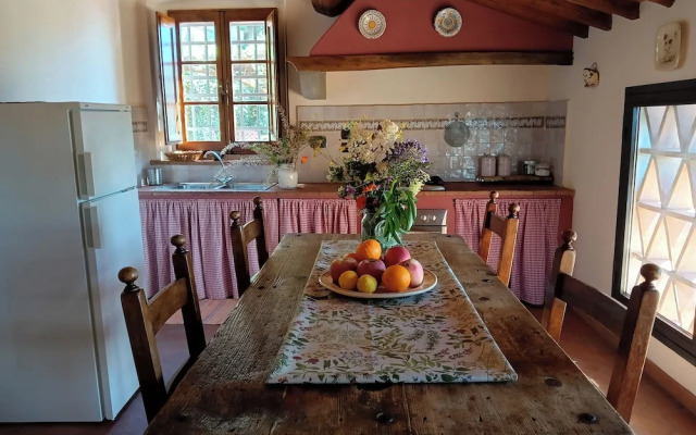 Podere Casato 2 Hills View, Pool, Wifi Tuscany