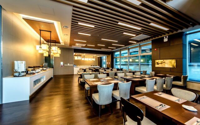 Jeju Central City Hotel
