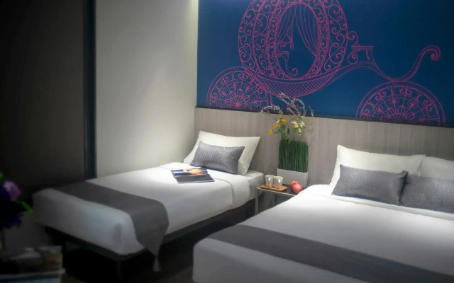 Hotel 81 Premier Princess