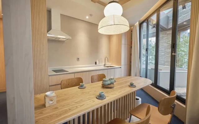 UH Suite Seoul Square