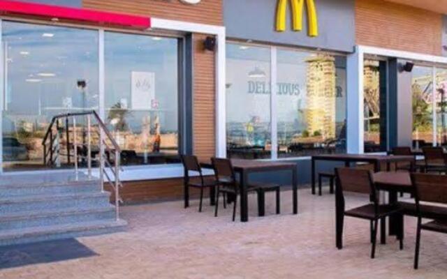 Chalet 32016, Menkaure Tower, Porto Sokhna