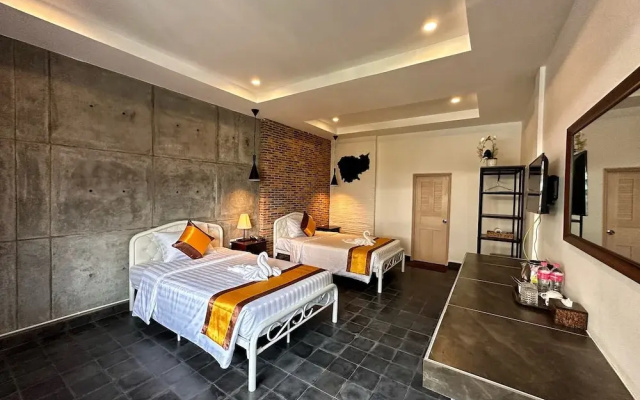 Sun Chakra Boutique Hotel