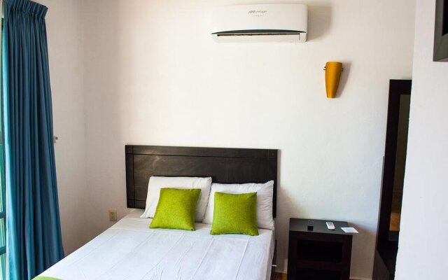 Hotel Arrecifes Costamaya
