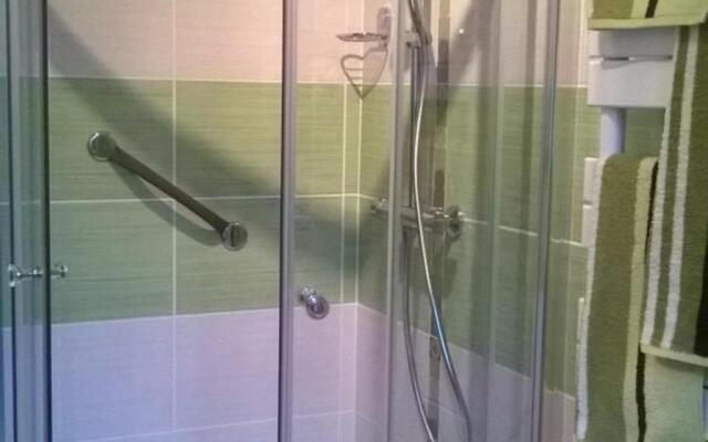 Gîte Badefols-sur-Dordogne, 5 pièces, 8 personnes - FR-1-616-94