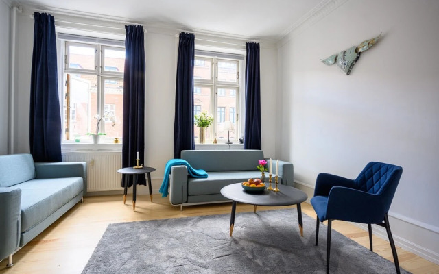 Fantastic Three-bedroom Apartment in Copenhagen Osterbro