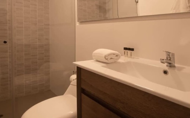 w Stylish Loft With Balcony in Barranco
