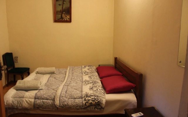 Old District Guest House