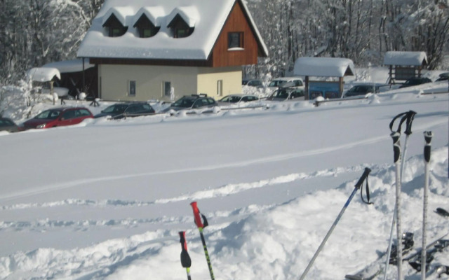 Apartments Podkoren 82