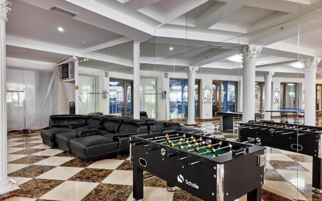 Park Hotel Vnukovo - Kartmazovo