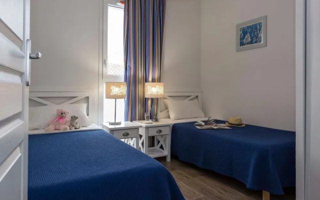 Maisonette by Hourtin-carcans Lake