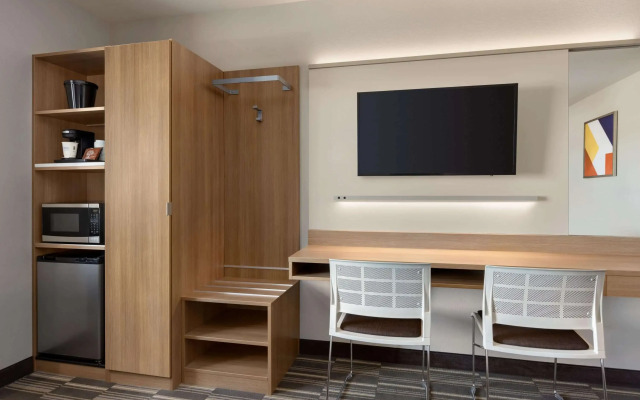Microtel Inn & Suites by Wyndham Gambrills