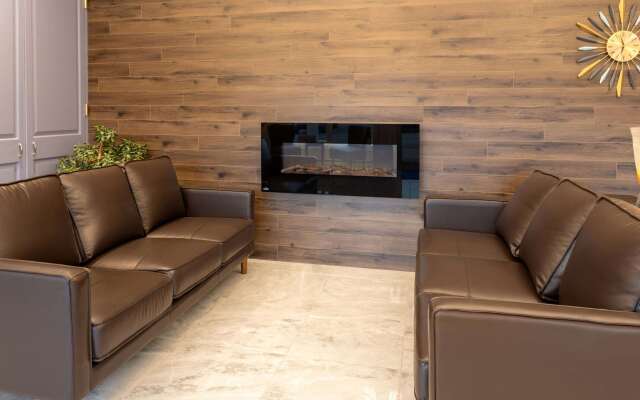Travelodge by Wyndham Amherst