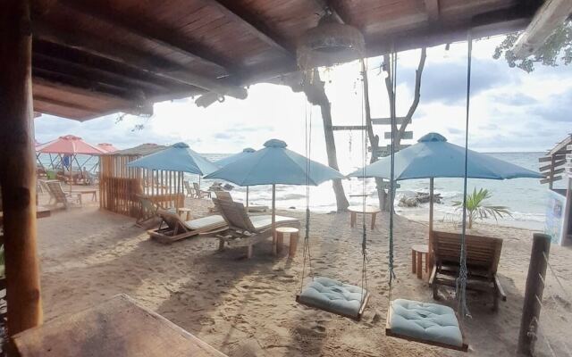 Freedom Beach Hotel