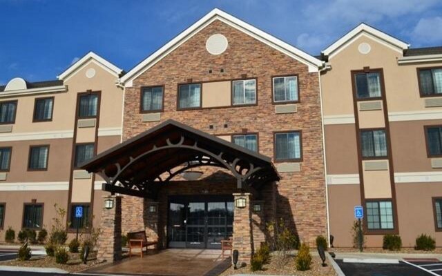 Staybridge Suites Bowling Green by IHG