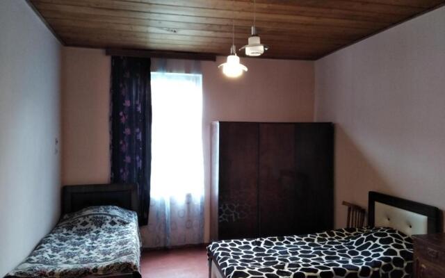Chelo Guesthouse