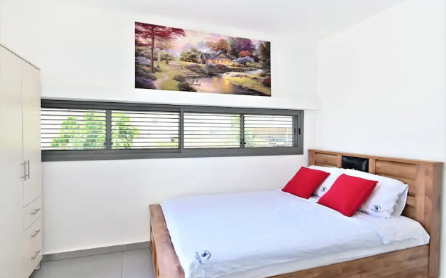 Galilee Triple Terrace