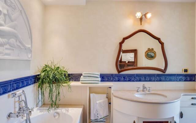 Belvilla by OYO Villa in Lanzo D'intelvi