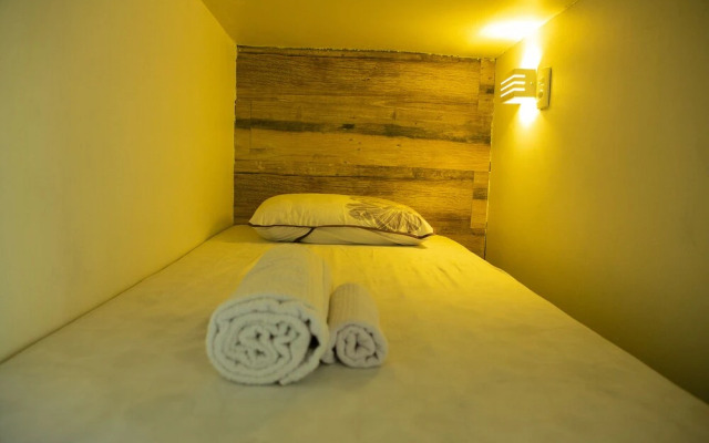 Hostel House Santinho