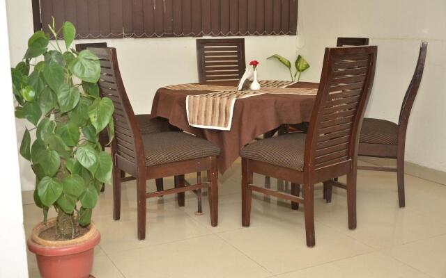 Airport Hotel Grand Delhi