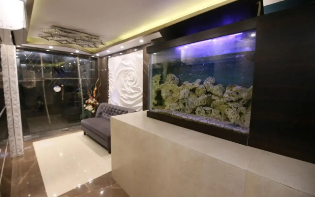 FabHotel Park Palace Mandvi