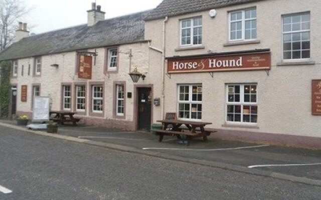 Horse and Hound Country Inn