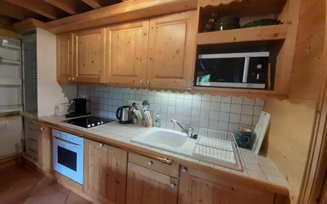 Charming Apartment Near The Slopes!